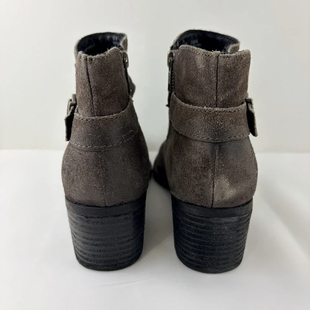 Born Brown Suede Women's Ankle Boots Size 7 Buckle Low Heel‎ Comfort Shoes